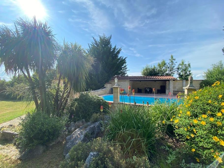 Gites De Lartigue Anthé Exterior photo